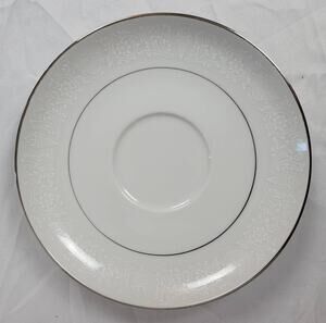 Crown Victoria Lovelace 6" China Side Plate